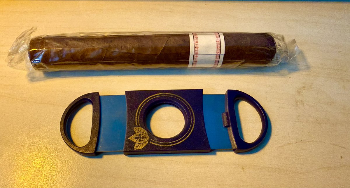 پینوشه ‌اوگارته مناطق محروم tweet media