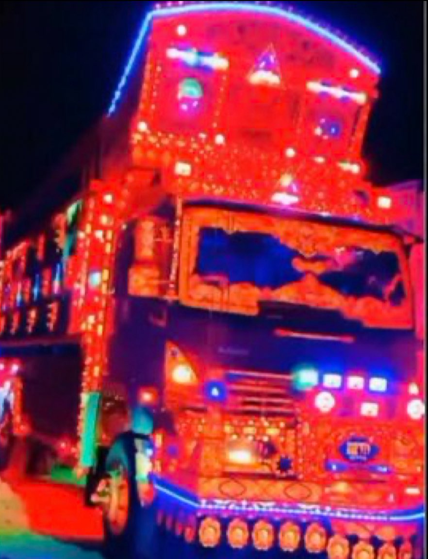 دااااانه tweet media