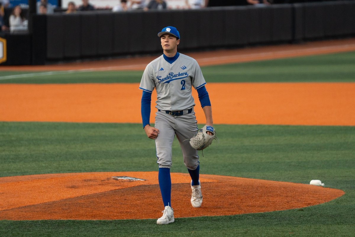 BaseballAmerica's tweet image. Jackson Flora showed why he could be the No. 1 college starter over the weekend 👀 

The @UCSB_Baseball pitcher reached 100 mph with nearly seven feet of extension. 

He's one of our data standouts: buff.ly/XoM8xjk