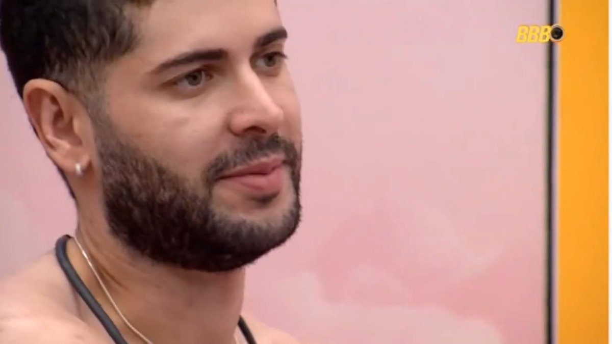canalantenados's tweet photo. Breno: "Se você sair, eu vou estar bem tranquilo…"

Marcelo: "Ô, Breno…"

Breno: "É sério. Se você sair hoje, é porque o paredão é falso."

Marcelo: "A gente não sabe como tá lá fora."

Breno: "Sabe, sim! Você é um jogador importante." #BBB26 https://t.co/MevDFFLGsu