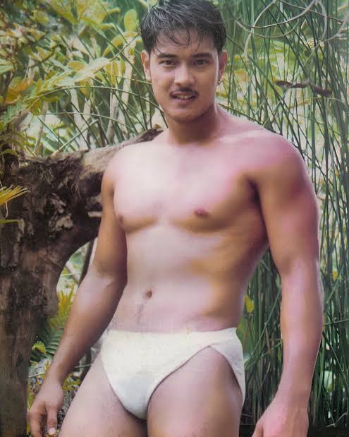 Jmagalona2019's tweet photo. @PCaster_ Si "Daddy Allen" nung binata pa: https://t.co/NPcPGgRoD2