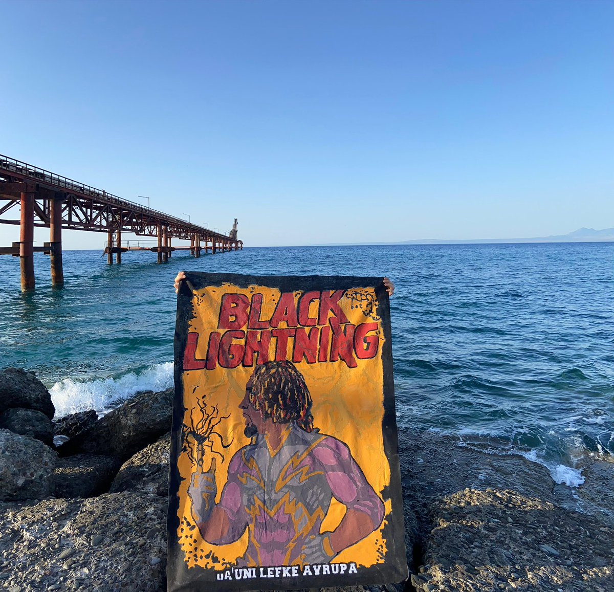 Black Lightning is back! #ultrAslanUNI