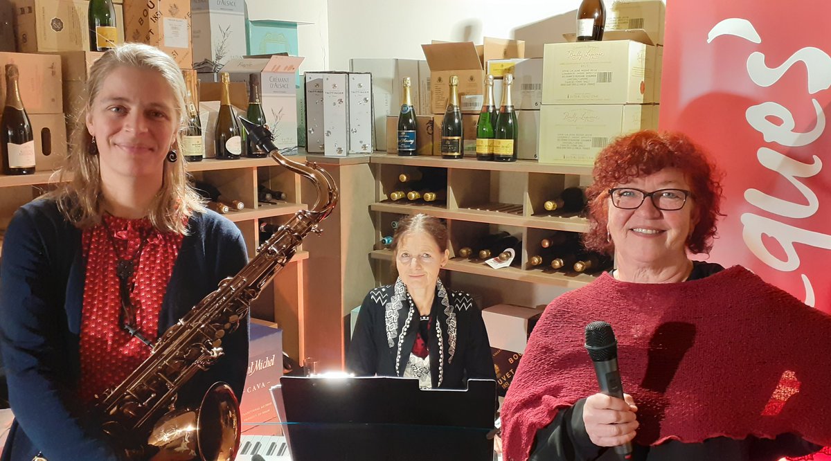 Jazz@Jacques’ – Wein mit Musik – 
 ‘Tinnef-Trio‘ im Jaques‘ Weindepot Trier
Am Sonntag, dem 22. Februar 2026 ab 19:00 Uhr 

Kostenbeitrag: 17,00 € pro Person.
Anmeldung erforderlich. Weitere Informationen auf der Website jacques.de/event/37037/D0…

#jazzclubtrier #trier #jazz