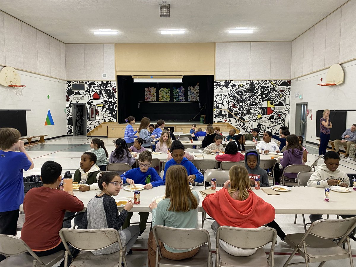 CorpusOCSB's tweet photo. Full tummies and even fuller hearts! We had a flipping great Mardi Gras celebration today. There’s nothing quite like pancakes, music and good and company to get ready for the Lenten season. Smiles all around! #ocsbRE #ocsbBeCommunity #CorpusProud https://t.co/GgZvJgxzot