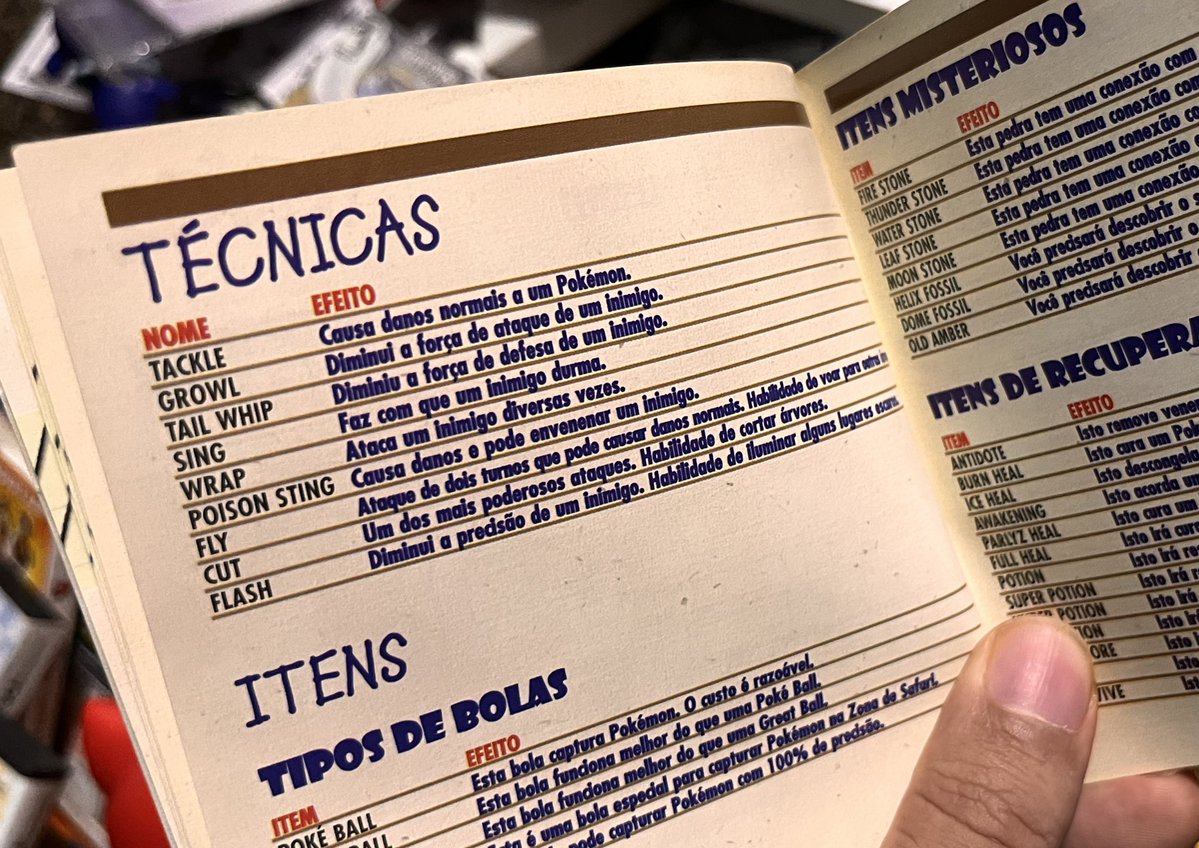 VidaDeTreinador's tweet photo. [TRIVIA] Como Red&amp;Blue chegaram ao Brasil sem tradução para PTBR, a Nintendo adicionava um “Guia do Treinador” aos produtos, ensinando o que acontecia em cada rota, e para que serviam os itens. 

Curiosamente, os tipos Grass, Rock e Bug foram traduzido par GRAMA, ROCHA e BICHO. https://t.co/GB176tzQax