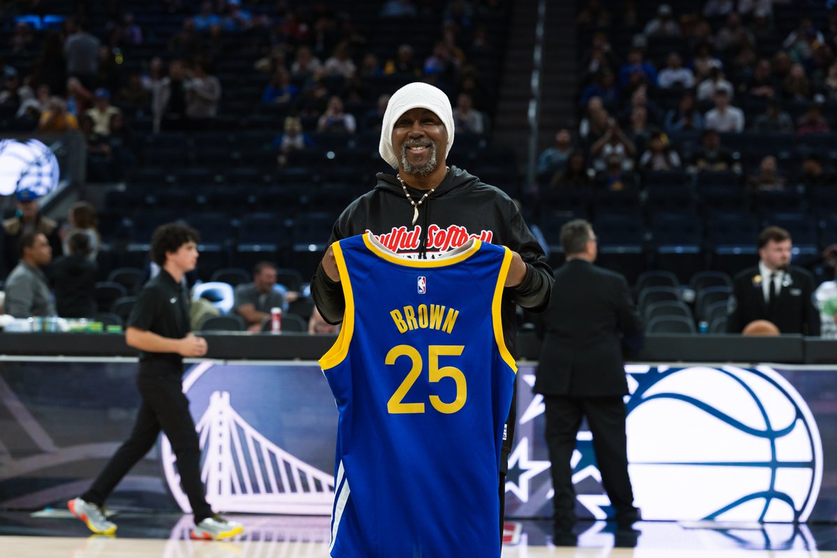 Warriors In The Community tweet media