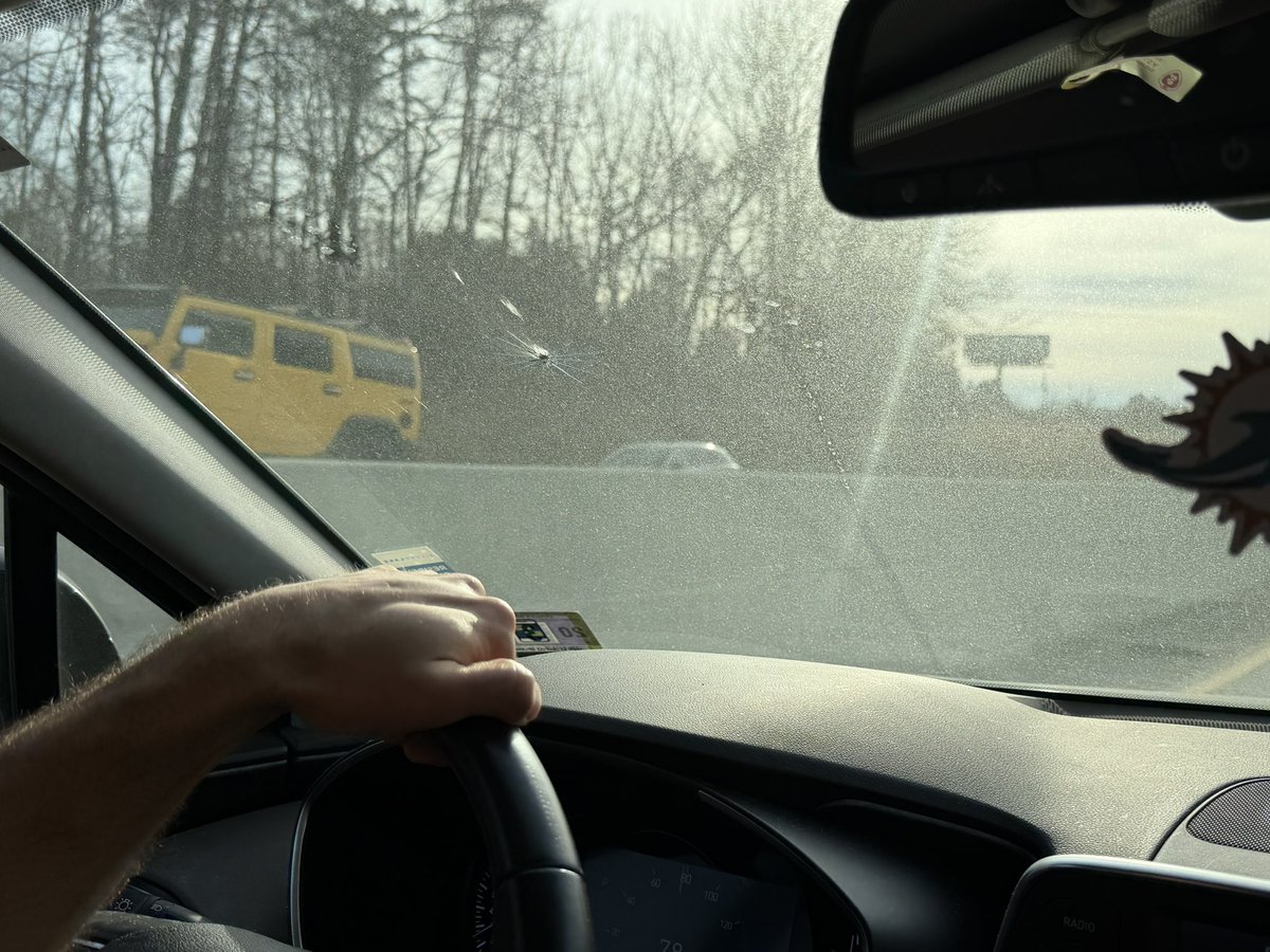 Frank Fleming tweet media