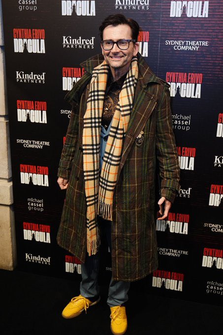 You’d think he was a Burberry model or something. I love the shoes. 😍 #DavidTennant #fashionicon