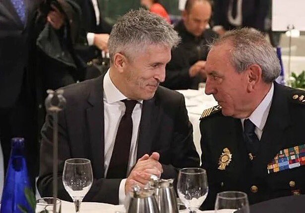 sueciasski's tweet photo. Jose A. Gonzalez #DAO de la POLICÍA NACIONAL, #VIOLADOR, amigo y mano derecha de #Marlaska (quien le puso en ese puesto con antecedentes previos de agresión sexual) fue ENCUBIERTO por el Ministro, CONOCEDOR DE TODO y que además intentó COMPRAR el SILENCIO de la víctima. #PSOE https://t.co/tEhOoSha1N