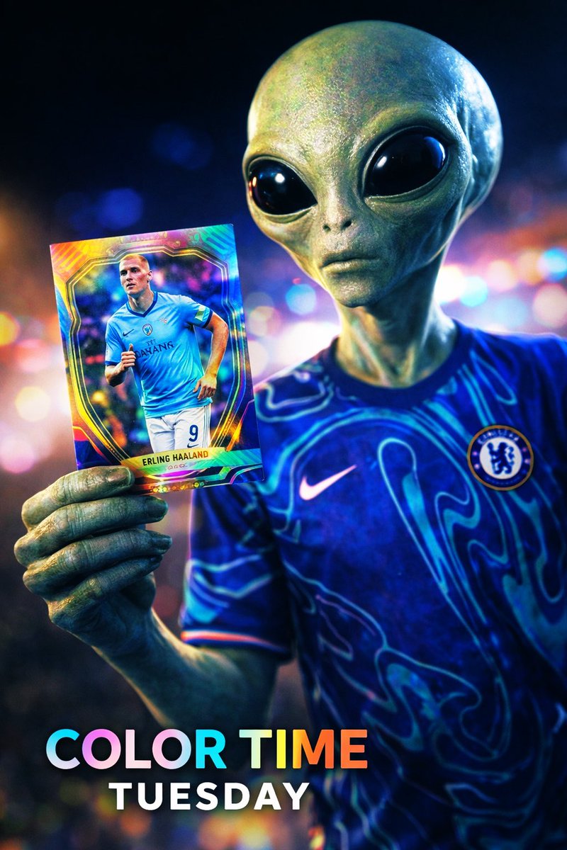 AlienCardsHQ's tweet image. 🔵🔵🔵 Drop your blue pararells here 🔵🔵👽 #ColorTimeTuesday #BlueRefractor #BlueParallel #BlueWave #ColorMatch #RookieHunt #PSA10Chase #SportsCards #TheHobby #CardCollectors #eBayFinds #ArenaClub #ACHQ #CosmicEnergy #AlienCardsHQ