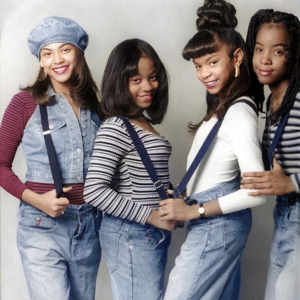 THE RECEIPTS tweet media