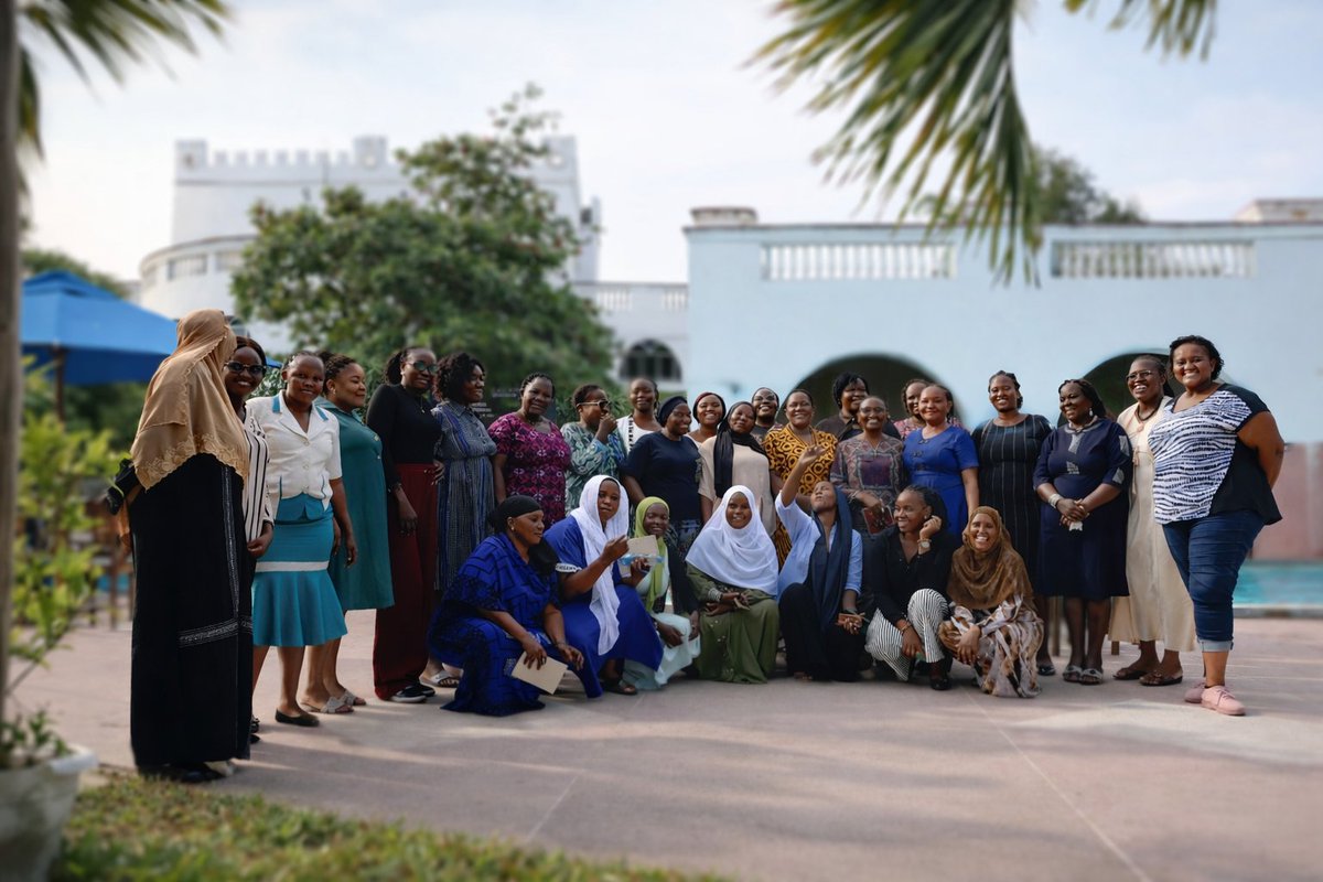 Mwanamke Imara tweet media