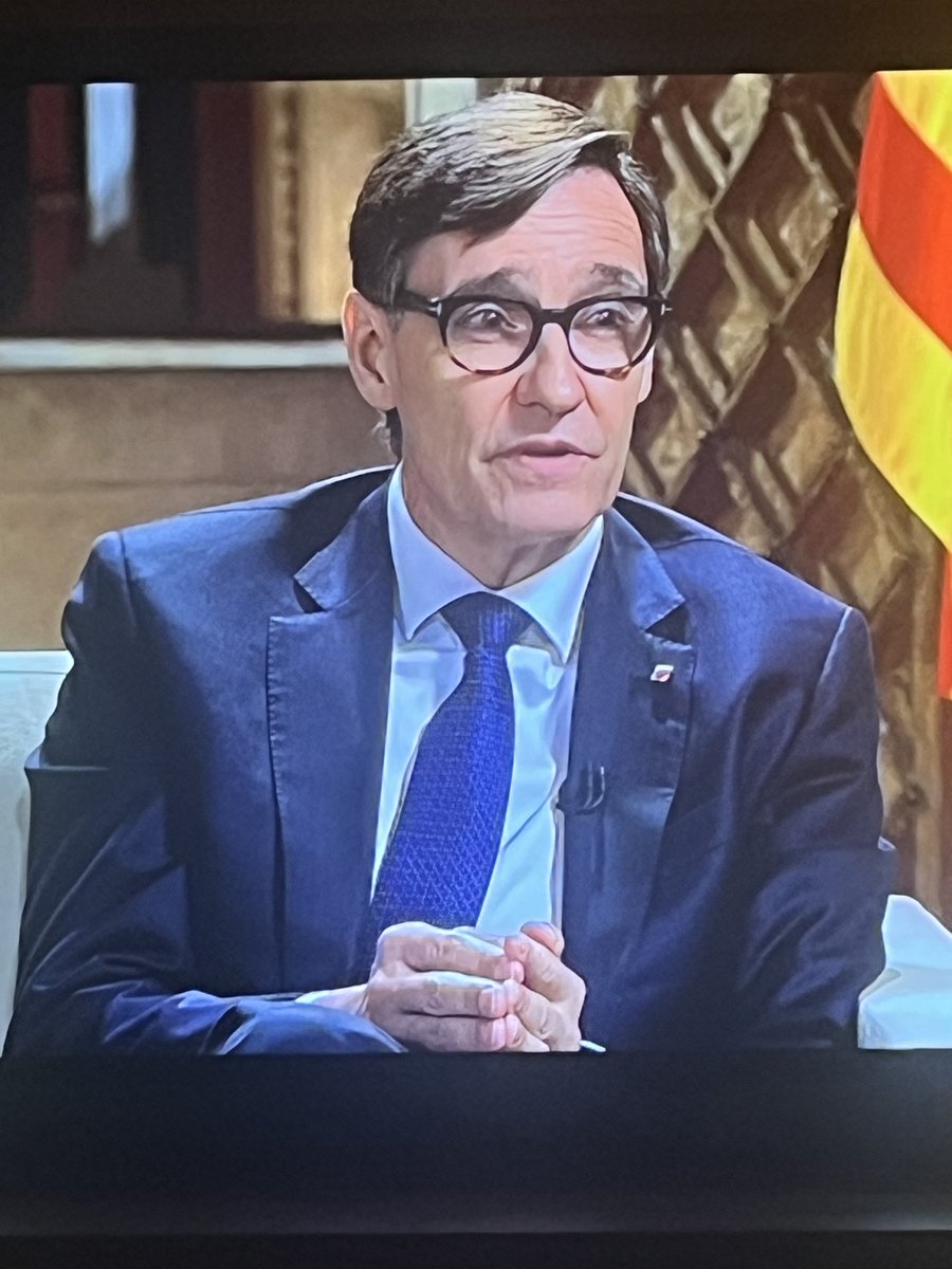 Quina pena i vergonya de President de Catalunya a la entrevista de TV3. Que es recuperi del tot aviat i que plegui i es dediqui a una altre cosa.
#INDEPENDENCIA