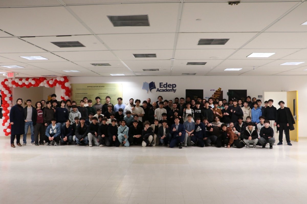 EdepAcademy's tweet photo. What an unbelievable night! 🤯 Over 150+ brothers reunited for the Edep Academy 2026 Boys Reunion! 🌟

It was an honor to have our founder, Ismail Buyukcelebi, join us for a powerful guest speech that reminded us all of the foundation of Edep. 🤲 https://t.co/DjvXzxogdo