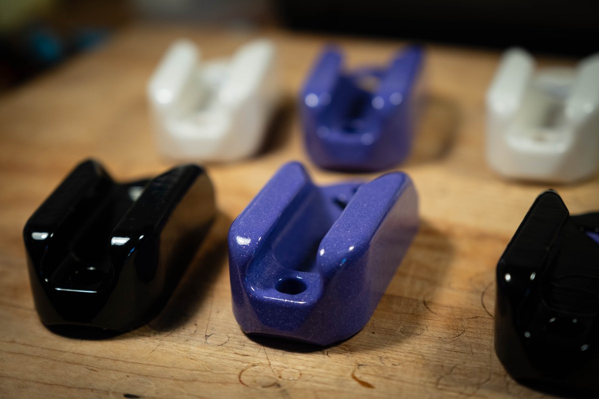LockedUpLesbian's tweet photo. Just a few of the hands-free Segufix unlocking stations I'm sending out to customers today! Each one lets you unlock magnetic Segufix locks while restrained in mittens etc, allowing for safer and more comfortable bed-time bondage! https://t.co/g0PLCZgVjF https://t.co/9K4R9LwtuH