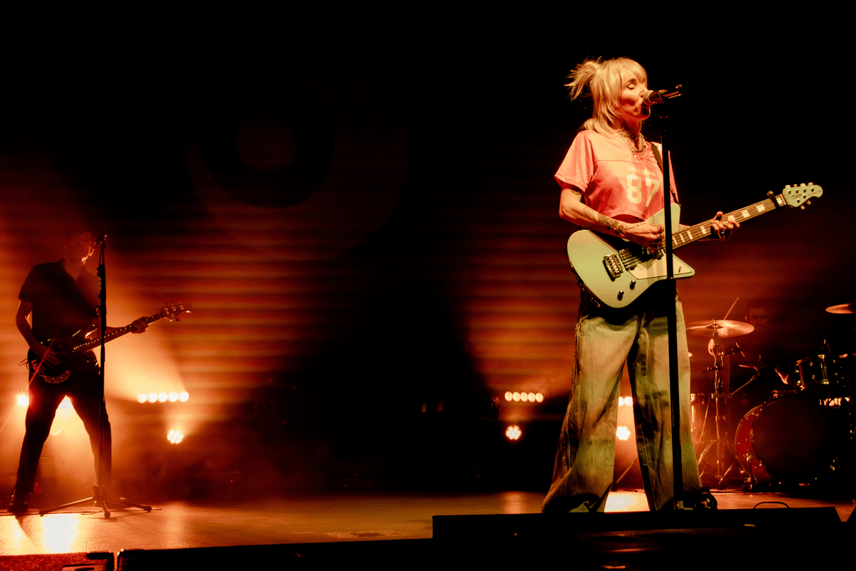 chrisofthevoid's tweet photo. I’ve been listening to @lights since 2010, so this review was never going to be neutral. The control, pacing, and crowd connection were undeniable. MacEwan Hall felt intimate, but HUGE. She owned it.
#yycmusic #comegetyourgirltour 

Full review + photos:
https://t.co/CsywwzLXeB https://t.co/wPUctvrHoR