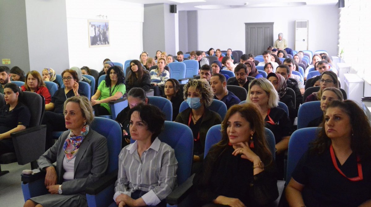 Anne Sütü ve Bebek Dostu Hastane Eğitimi Gerçekleştirildi
Hastanemizde, Uzm. Dr. Refia Gözdenur SAVCI tarafından sağlık personelimize yönelik Anne Sütü ve Bebek Dostu Hastane eğitimi düzenlenmiştir.