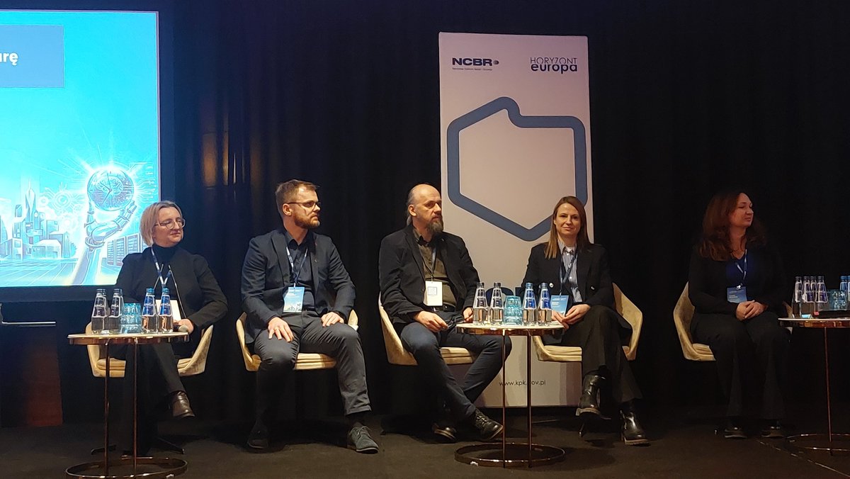 IChF PAN tweet media