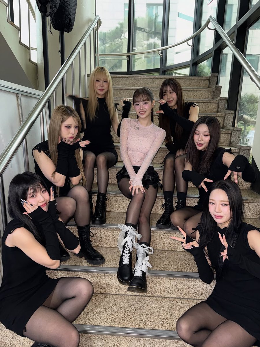 chuukimu's tweet photo. the angels who helps everything come true  🪽 https://t.co/ycGSjdh6Gb
