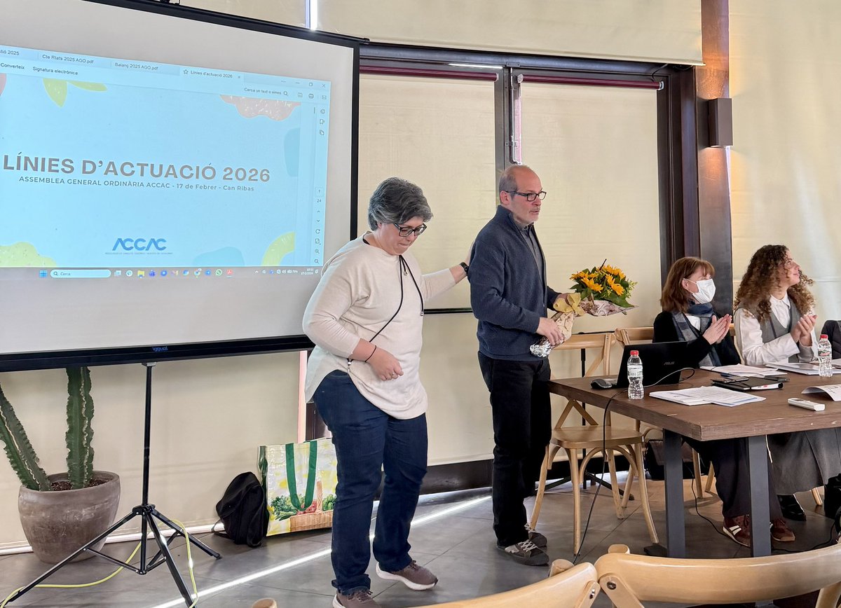 Edulònia tweet media