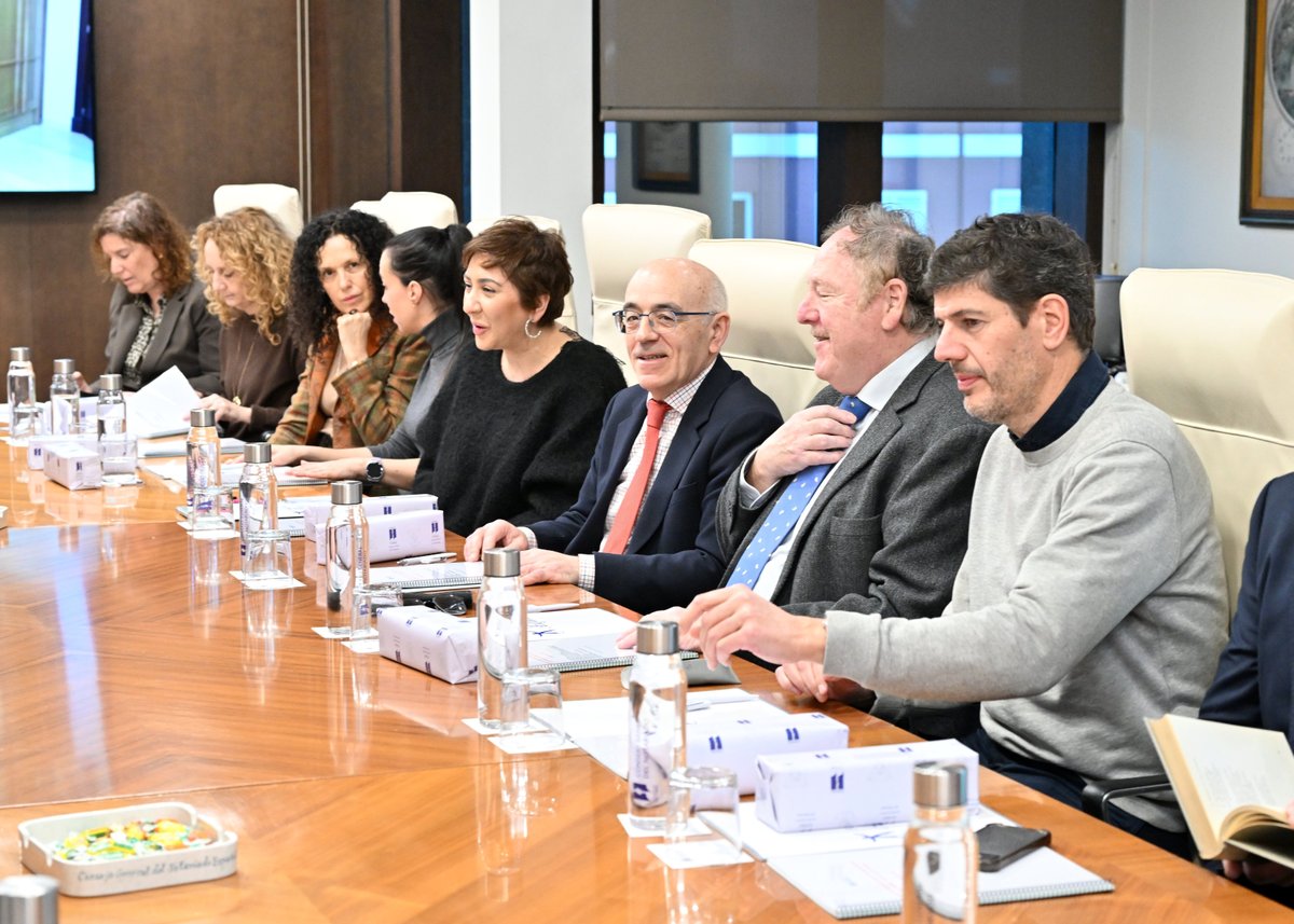 Colegio Notarial de Asturias tweet media