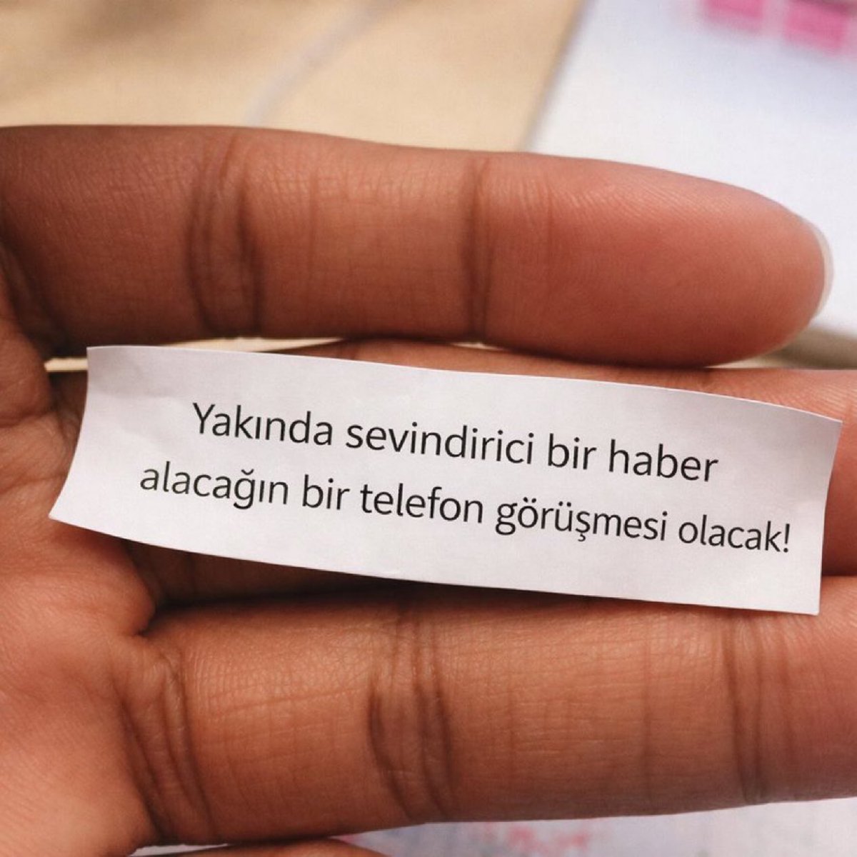 Kabul etmek için beğen.