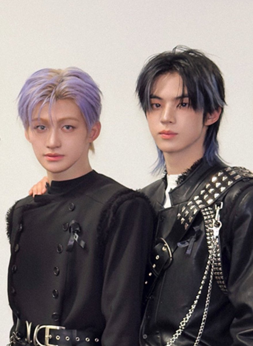 Liat foto ini bawaannya pengen manggil..

BUNA AYAH