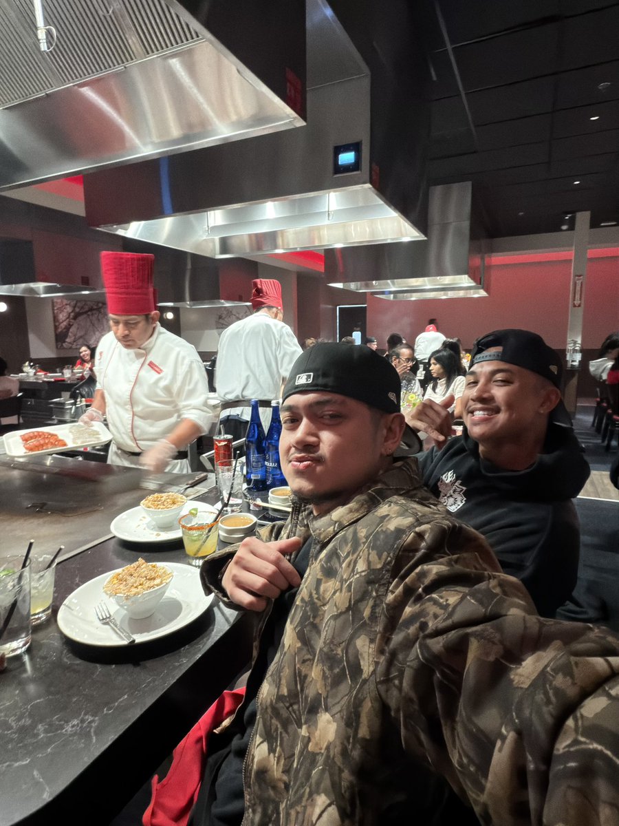 fvcknPhil's tweet image. had the best valentines with my fave homie who also is my lover