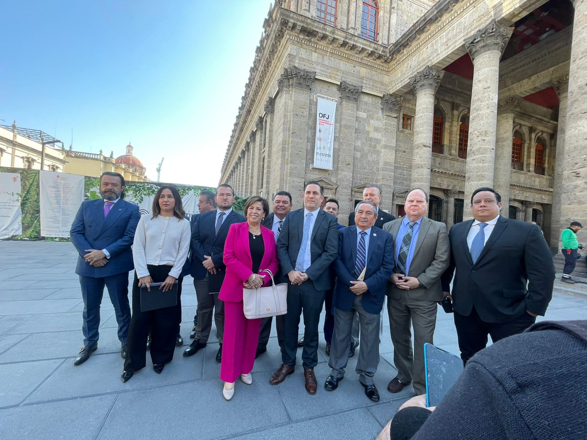 evitando casos como el de extorsión en Tequila. Buscan mayor transparencia y certidumbre jurídica.
📰 <a href="/25fernandaC/">Fernanda Cortez.</a>
#RadioramadeOccidente