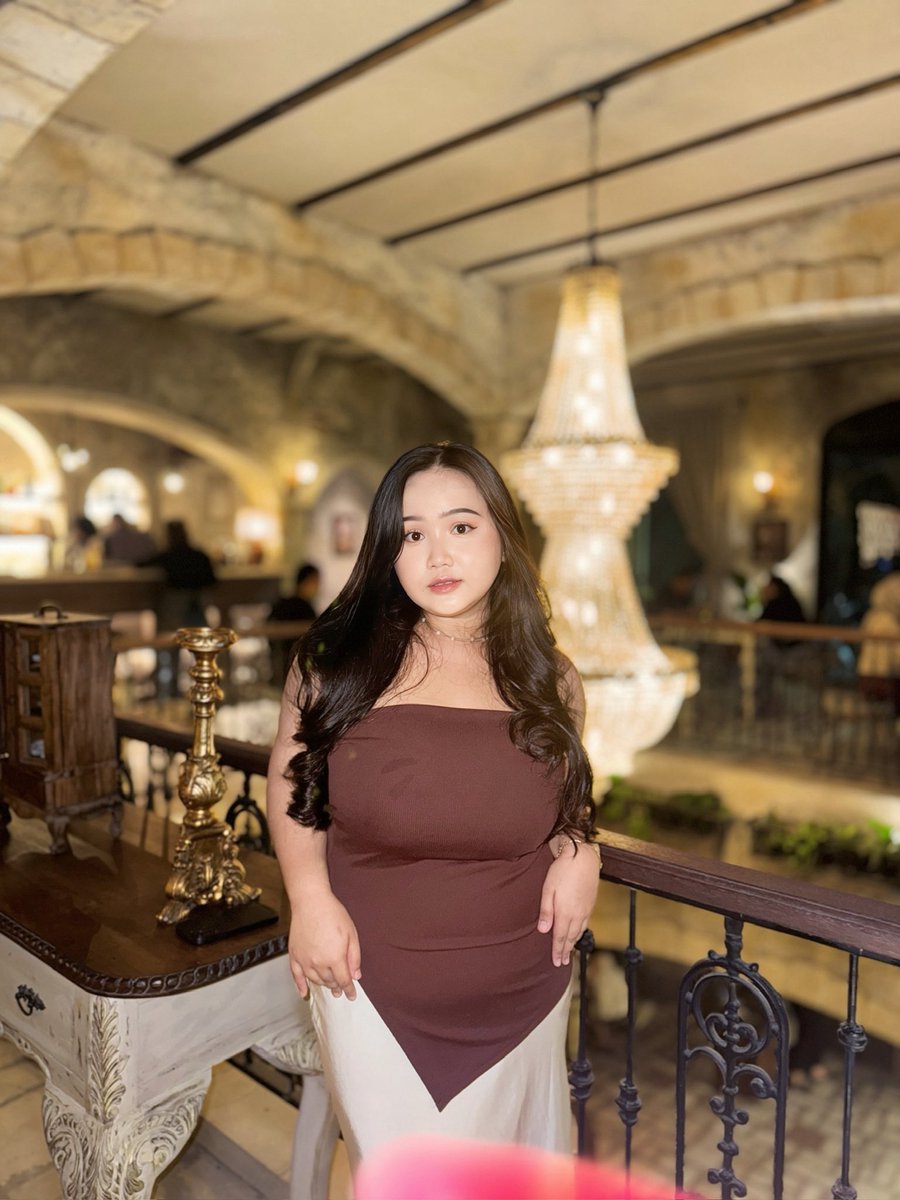 randomdep's tweet image. Akulah baddie yg tidak suka rokok dan alkohol itu🤪