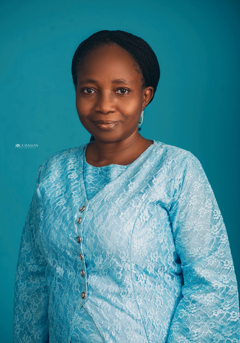 Re-introducing😁

Prof. I. T. Ayorinde
Professor of Computer Science
(MCPN, MNCS, MIAENG, MISKO)
Head, Department of Software Engineering, Faculty of Computing, University of Ibadan