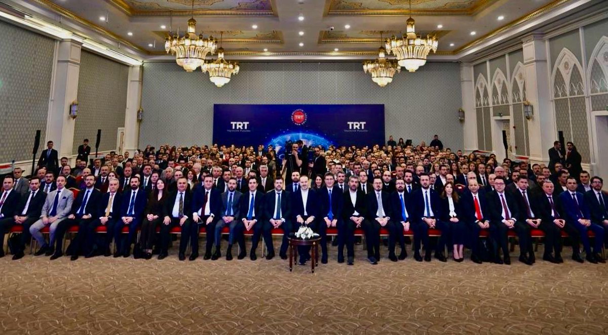 TRT #YayıncılıkPusulası buluşmamızda, Genel Müdürümüz Sn <a href="/zahidsobaci/">Zahid SOBACI</a>  liderliğinde gelecek stratejimizi bütüncül bir bakışla ele aldık. Sahip olduğumuz birikim ve güçlü anlatıyla, Türkiye’nin hikâyesini küresel alanda daha etkili bir şekilde taşımaya kararlılıkla devam ediyoruz.