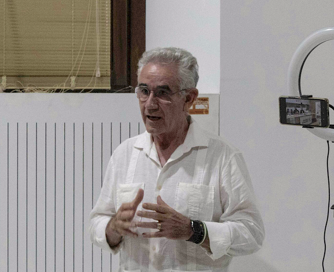 Podemos amplía la denuncia ante Inspección de Trabajo por la manipulación de tuberías de amianto en la Avenida de Cervantes

La formación acusa al gobierno municipal de "permitir que se respiren fibras cancerígenas en Cervantes"
👇👇👇
elindependientedegranada.es/politica/podem…