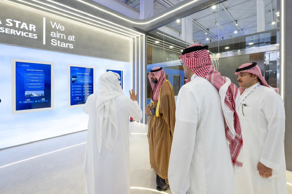 خلال زيارة رئيس مجلس إدارة شركة درع الحياة، سعادة الأستاذ هشام بن منصور الجمعان، إلى شركة ألفا ستار للخدمات الجوية، حيث اطلع على جهودها في قطاع الطيران ودعم الابتكار الصناعي.

#WDS2026 
#مستقبل_التكامل_الدفاعي