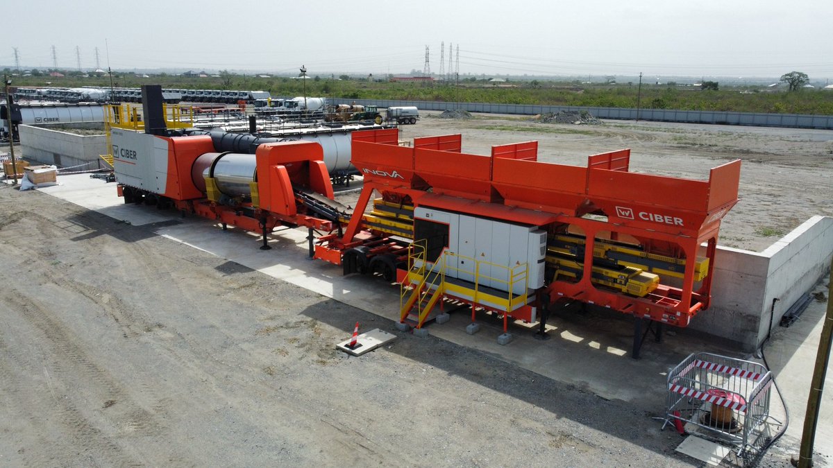 Eastern Corridor Road (N2): Ready for full resumption.
I visited the Tema–Akosombo stretch implemented by INZAG, and saw a project ready to move at full speed. This means up to 900 jobs, faster progress, &amp; a high-standard road linking the Port to northern Ghana for years to come.