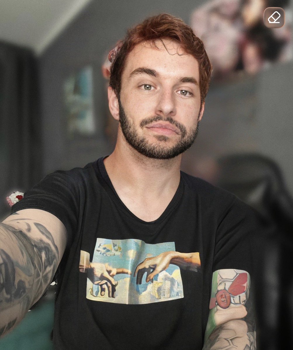 Кажется, я была бы ничего таким мужчиной 🤭 и точно знаю, как не надо себя вести с женщиной, налетайте, девочки 🤣🤣🤣