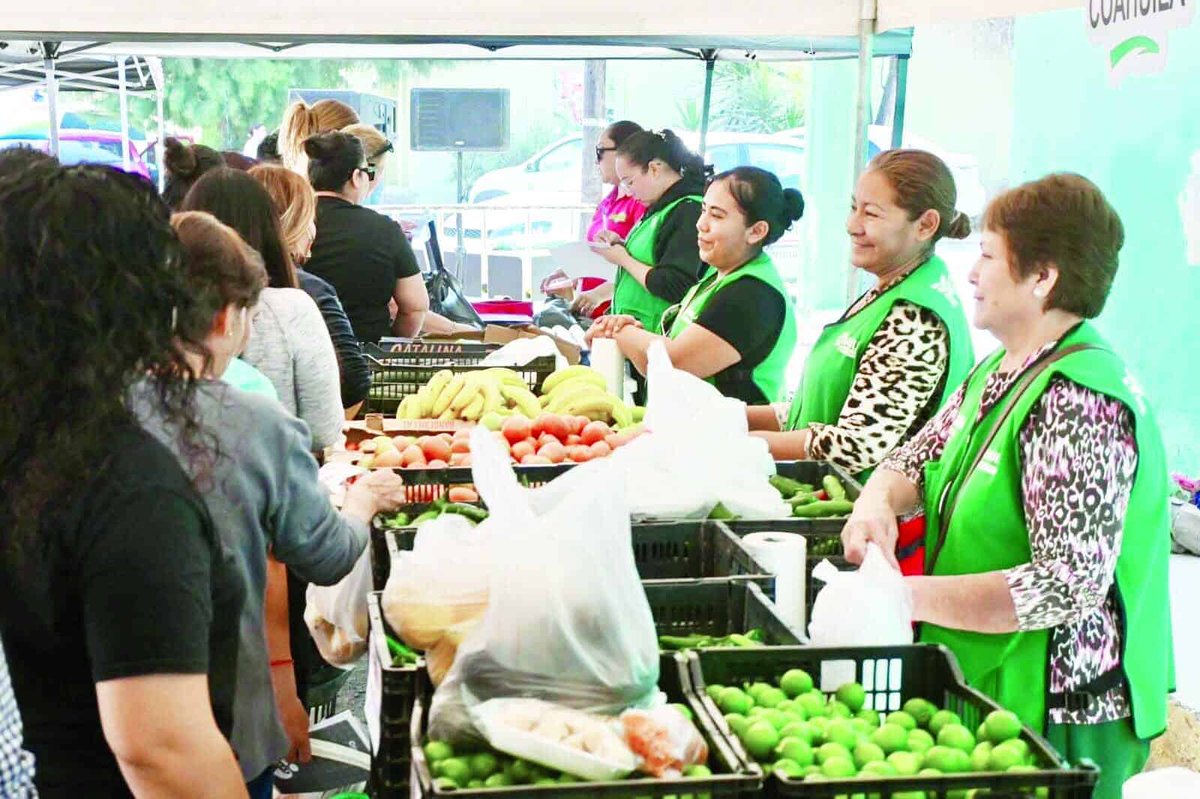 Nuevos programas de créditos en #Monclova
Además de los créditos, se implementarán becas para jóvenes y personas con discapacidad en la región.
Más aqui:shorturl.at/TK5dL