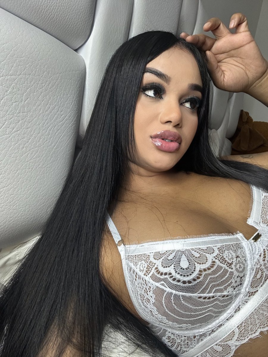 Ven dame un besito.🤤