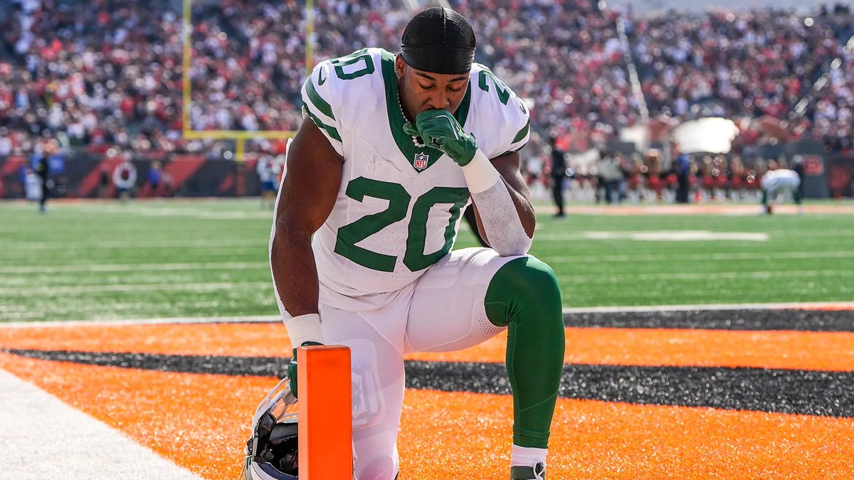 Polymarket Football tweet media