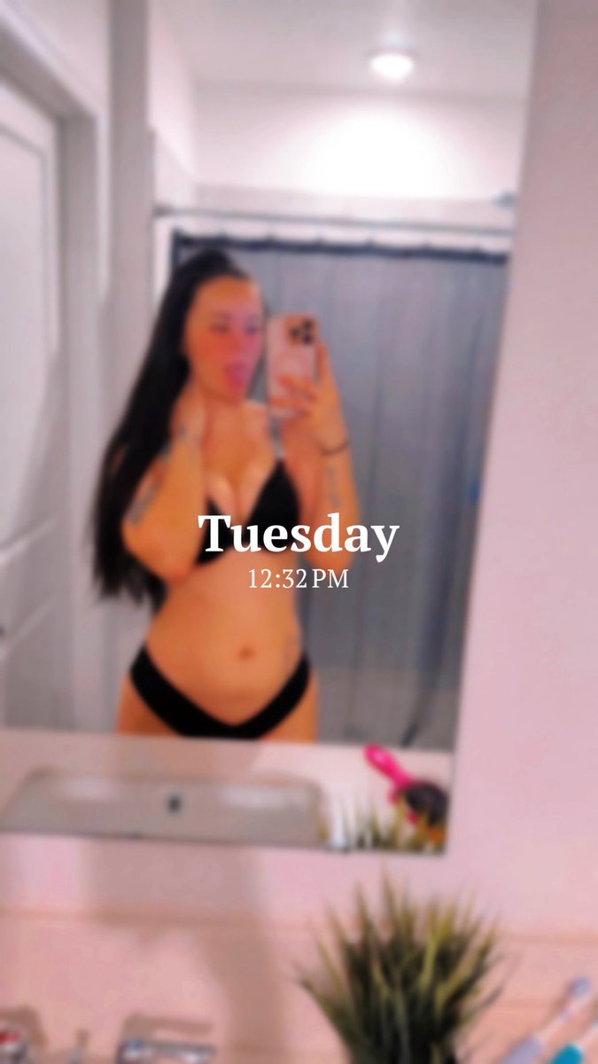 Happy Tueaday 😘💦