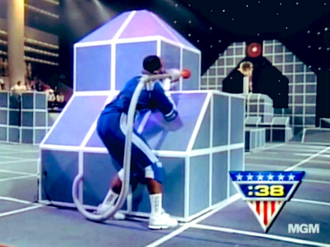 theFOWLISHHOUND's tweet photo. As a kid, I knew I could hit that target. These folks sucked. https://t.co/yszTWCpkP4