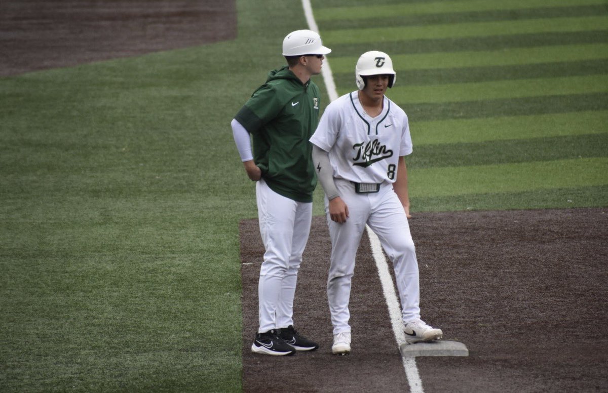 TUDragonsBB's tweet photo. Debuted the new all-white uniforms and American hat combo this weekend! ❄️ 🇺🇸 #GoGons https://t.co/WppfHbu6Ri