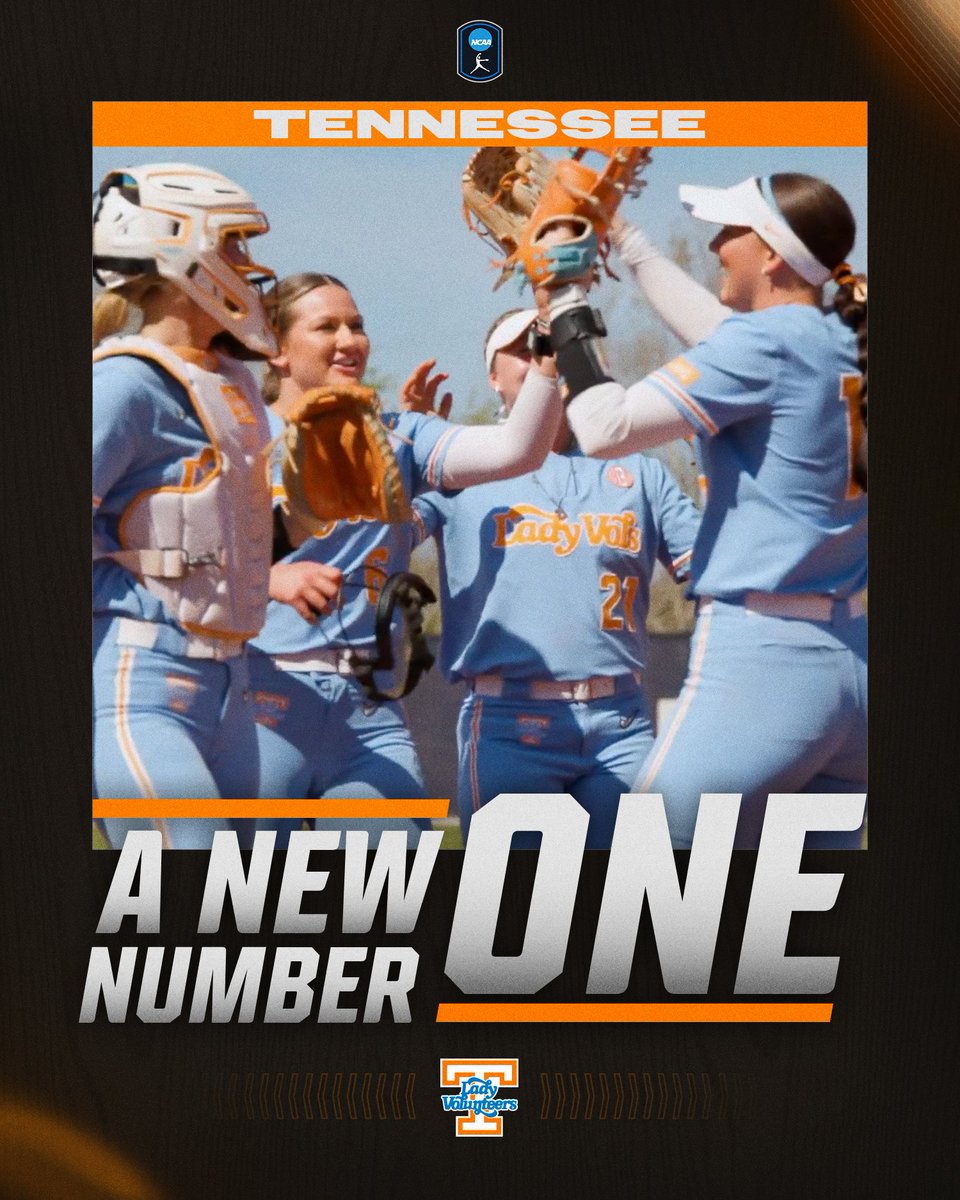 NCAASoftball's tweet photo. A New No. 1️⃣:

@Vol_Softball 

#NCAASoftball https://t.co/XyuL4jEgdU