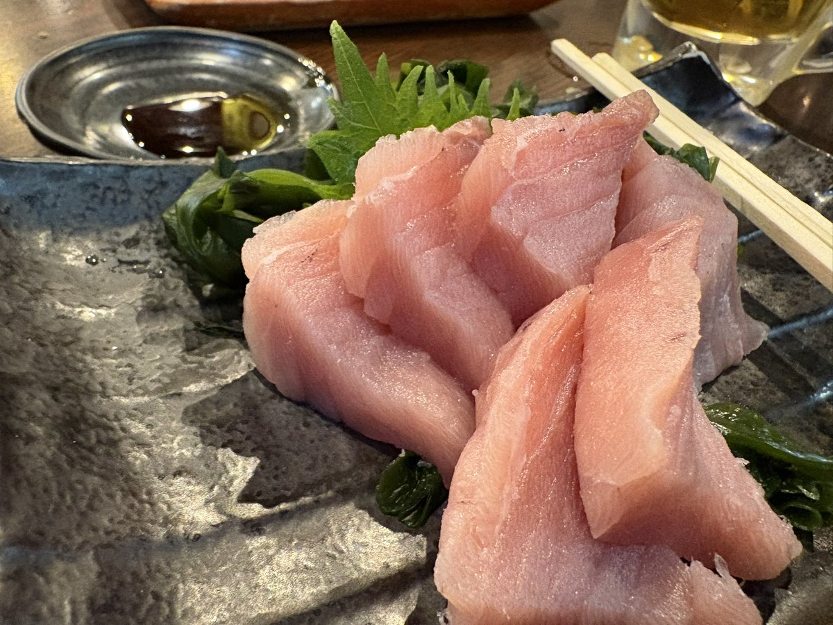 honnou888's tweet photo. こう見えてめっちゃ美味しいマグロ🍣 https://t.co/C5ZPNHYr3c