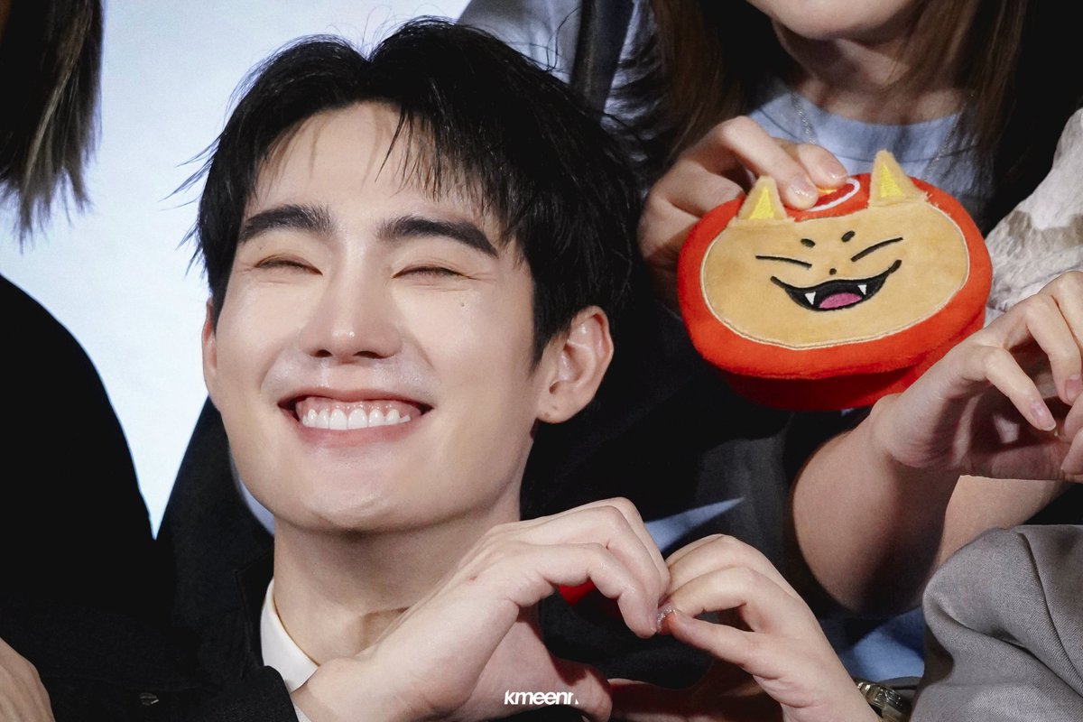 13.02.26 | #kmeenories 

— like father, like son 🦊🍅

FORCEBOOK MOS FINAL EP 
#MelodyOfSecretsFinalEP
#fforce_ <a href="/fforcejs/">ฟอสสึมิอาจแทนคุณได้</a>