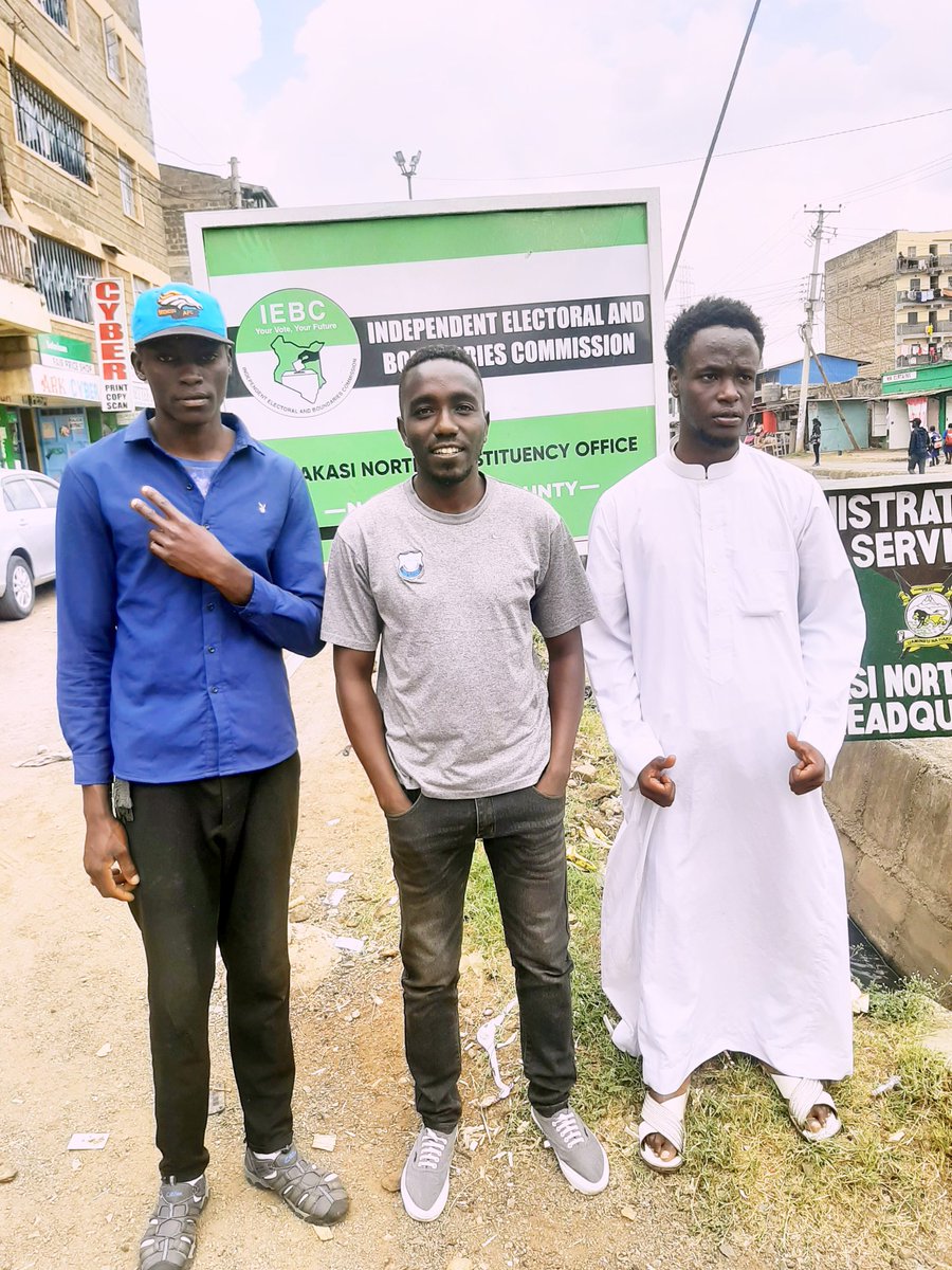 josephmacharia0's tweet photo. Cohort 6 ✅
Increased youth participation can ensure that the needs and concerns of younger generations are not overlooked or neglected.
#TumikiaJamii
#MbelePamoja
#YouthForYouth
#YourVoteYourFuture
#YouthVoterRegistration
#KariobangiNorthKwanza https://t.co/FmEY08oMc5