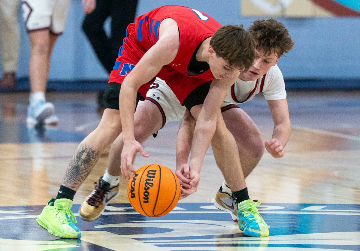 Tom Moore tweet media