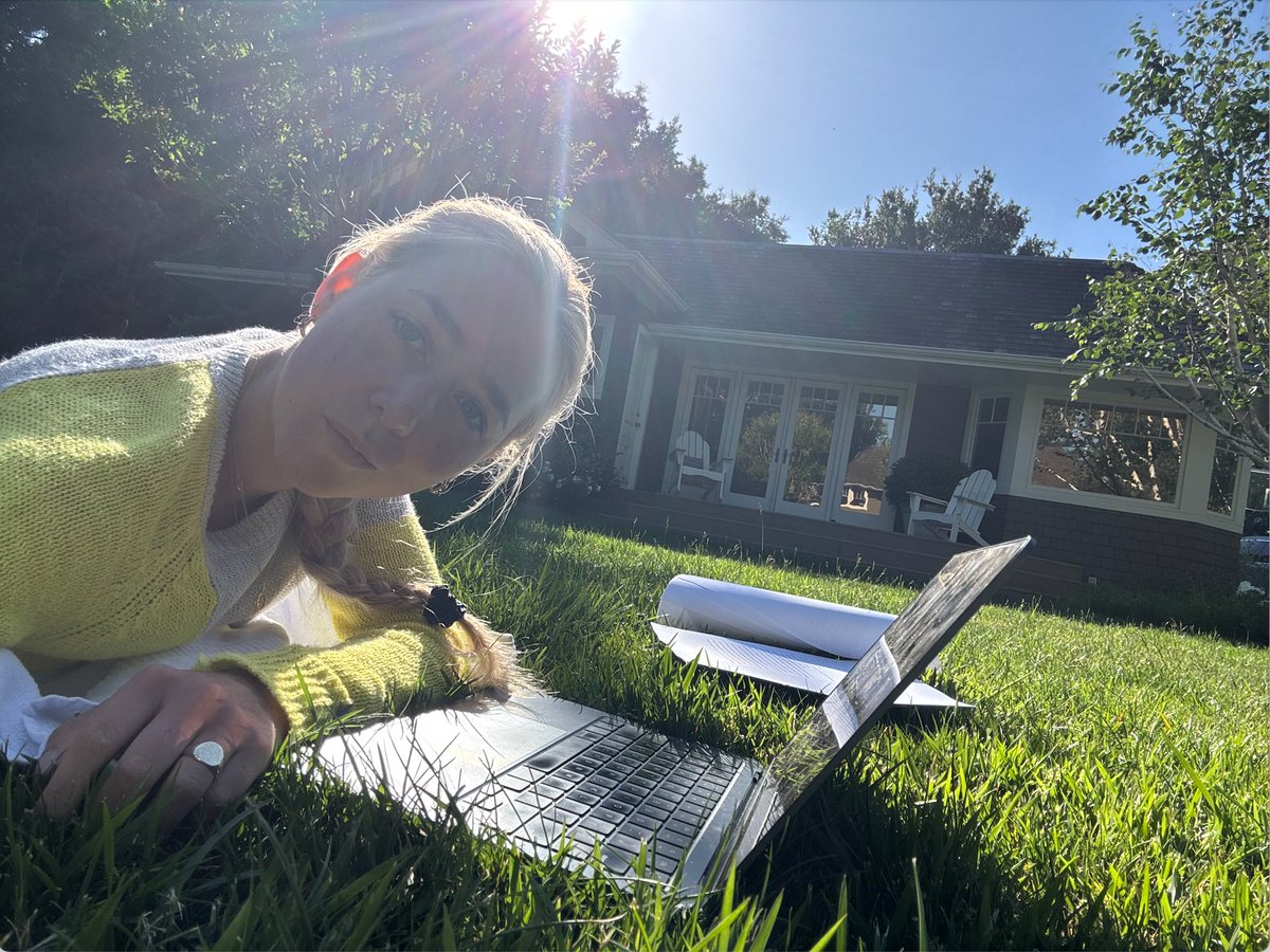 Piper Van Wagenen tweet media