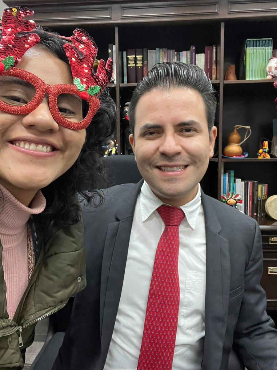 "Porque venimos desde bajo: sin palancas, sin favores". 🫵🏻😂