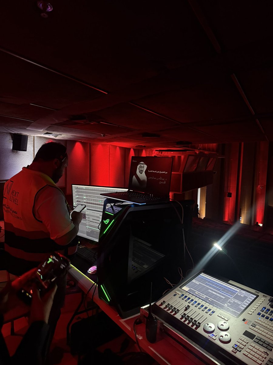 Jana Altrezawi tweet media